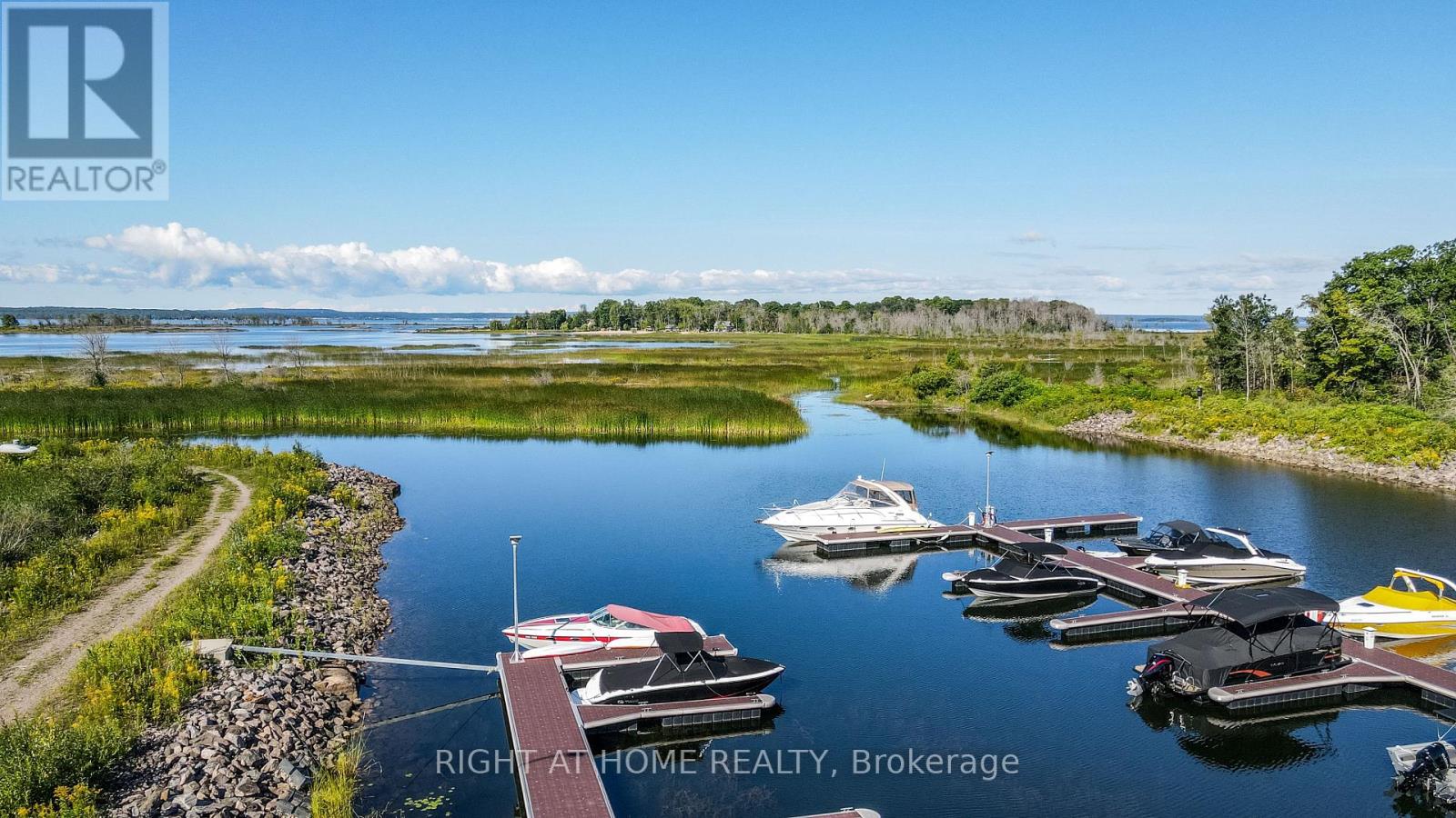 100 Marina Village Drive, Georgian Bay, Ontario  L0K 1S0 - Photo 44 - X12975328