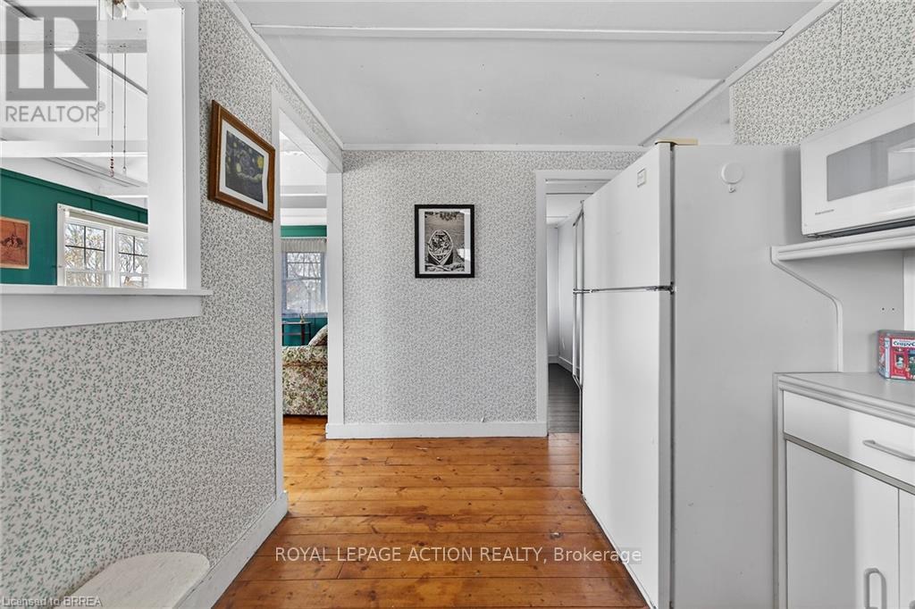 88 Erie Boulevard, Norfolk, Ontario  N0E 1M0 - Photo 16 - X12975332