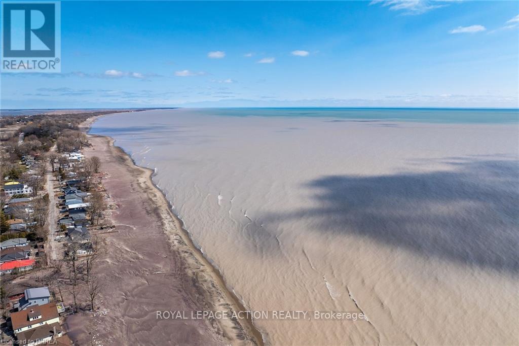 88 Erie Boulevard, Norfolk, Ontario  N0E 1M0 - Photo 3 - X12975332