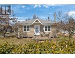 88 ERIE BOULEVARD, Norfolk, Ontario