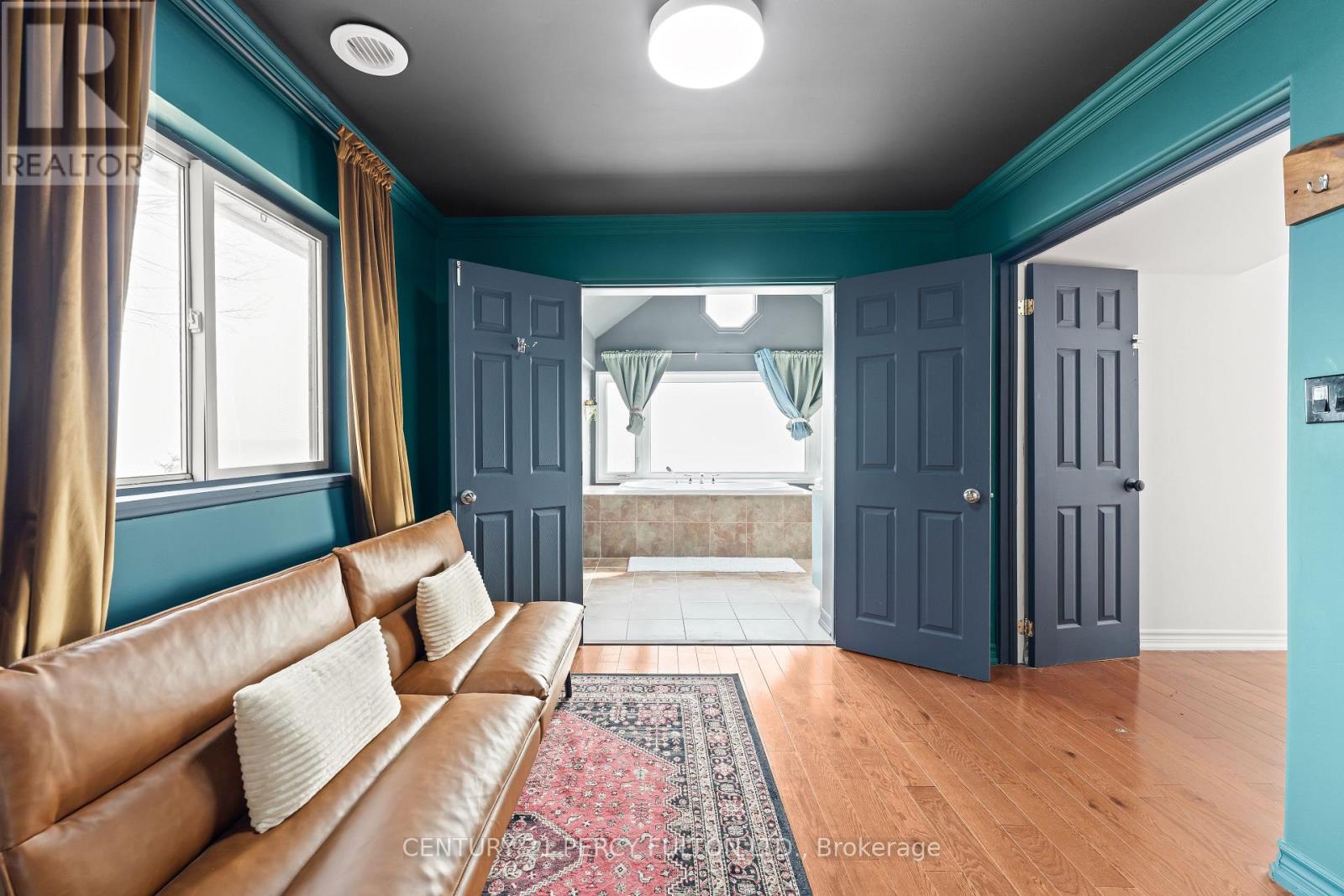 127 Cedar Crest Beach Road, Clarington (Bowmanville), Ontario  L1C 3K3 - Photo 19 - E12971264