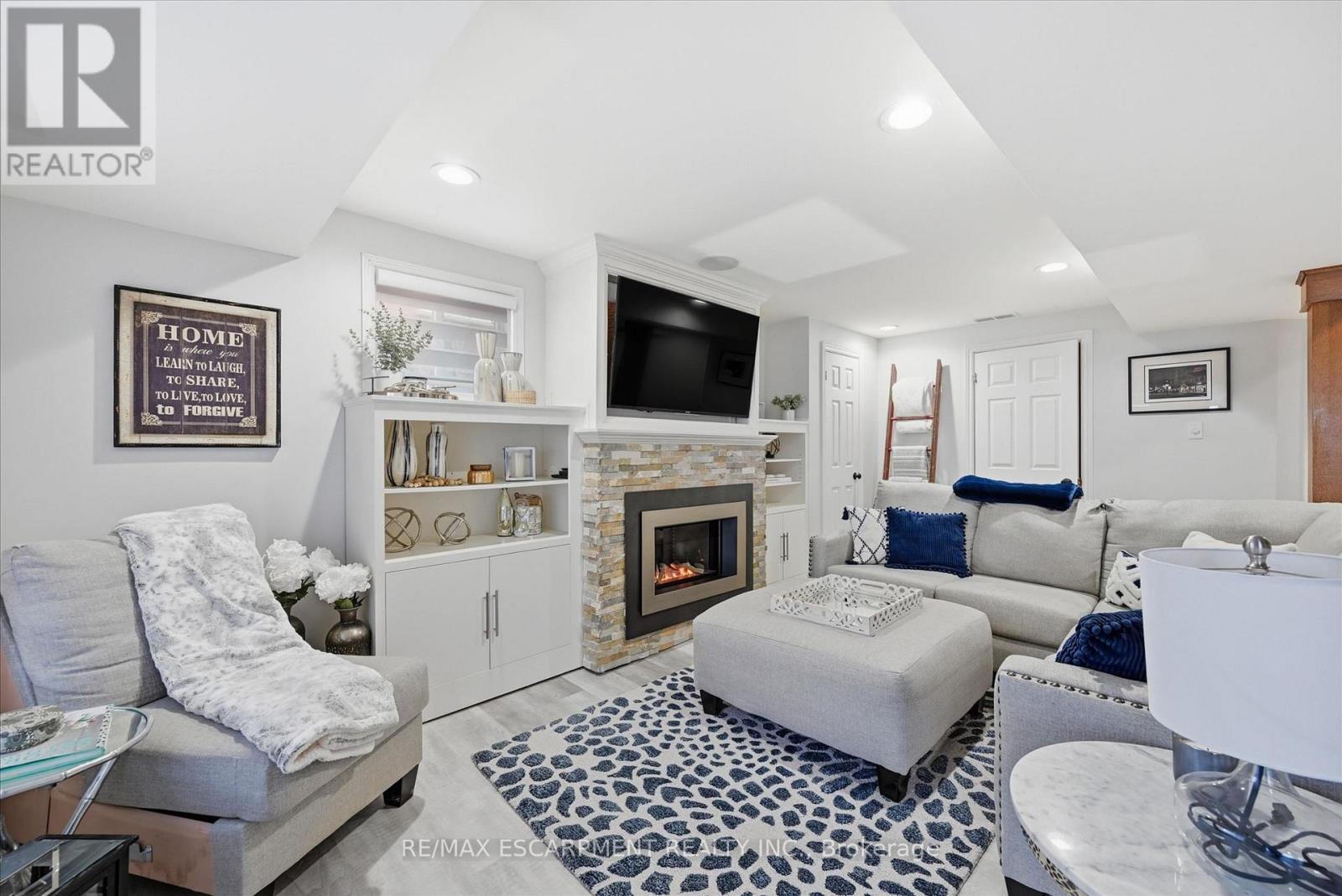 17 Fenwick Place, Hamilton, Ontario  L0R 2H5 - Photo 33 - X12970492