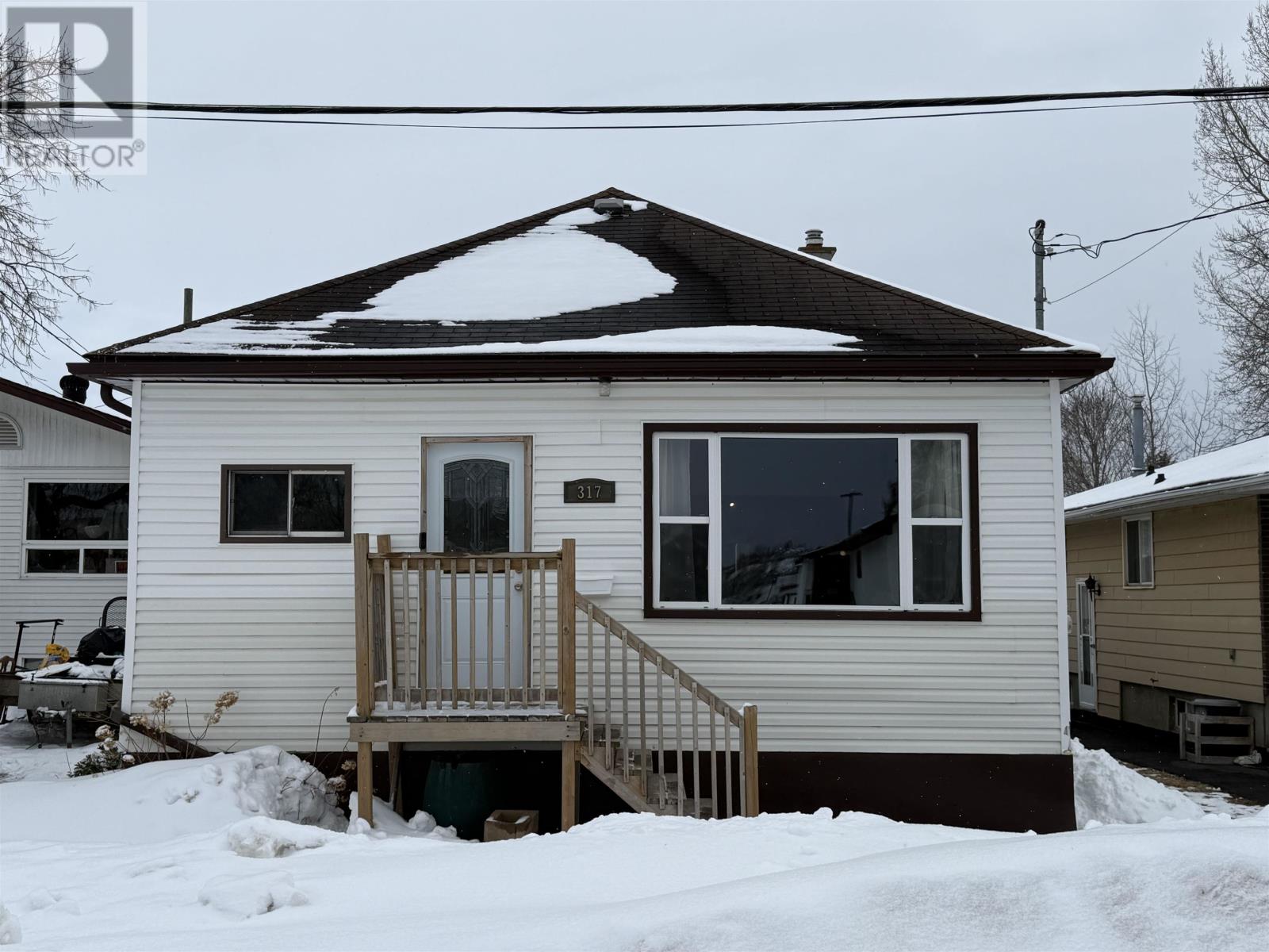 317 Spofford Street, Thunder Bay, Ontario