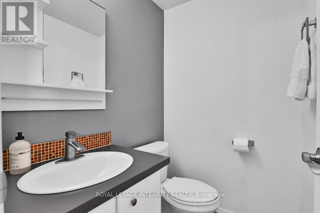 430 Sandhamn Private, Ottawa, Ontario  K1T 2Z1 - Photo 9 - X12968440