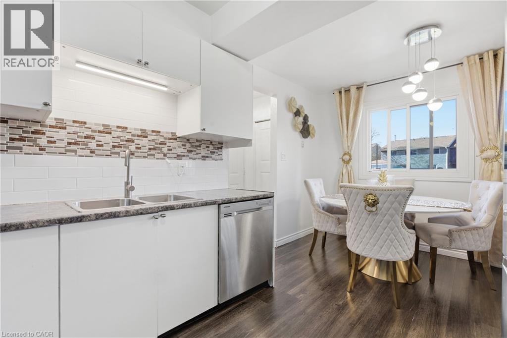 423 Westwood Drive Unit# 43, Kitchener, Ontario  N2M 5B5 - Photo 10 - 40819064