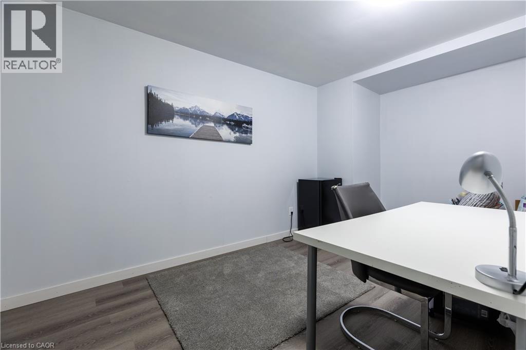 1570 Richmond Street Unit# 5, London, Ontario  N6G 4W1 - Photo 20 - 40819048