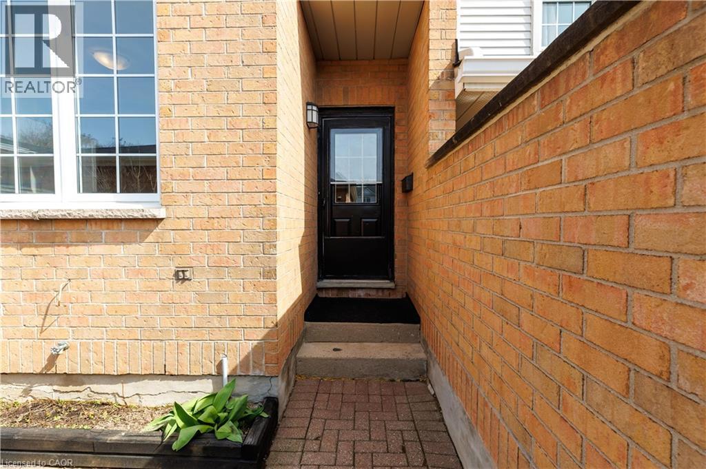 1570 Richmond Street Unit# 5, London, Ontario  N6G 4W1 - Photo 5 - 40819048