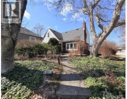 2093 VICTORIA Avenue, Burlington, Ontario