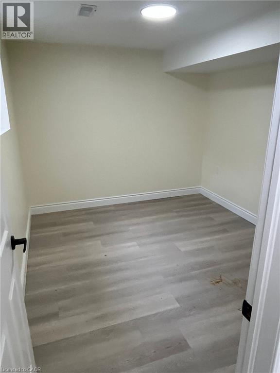 59 Windrush Trail S Unit# B, Kitchener, Ontario N2P 2A8 - Photo 2 - 40818835