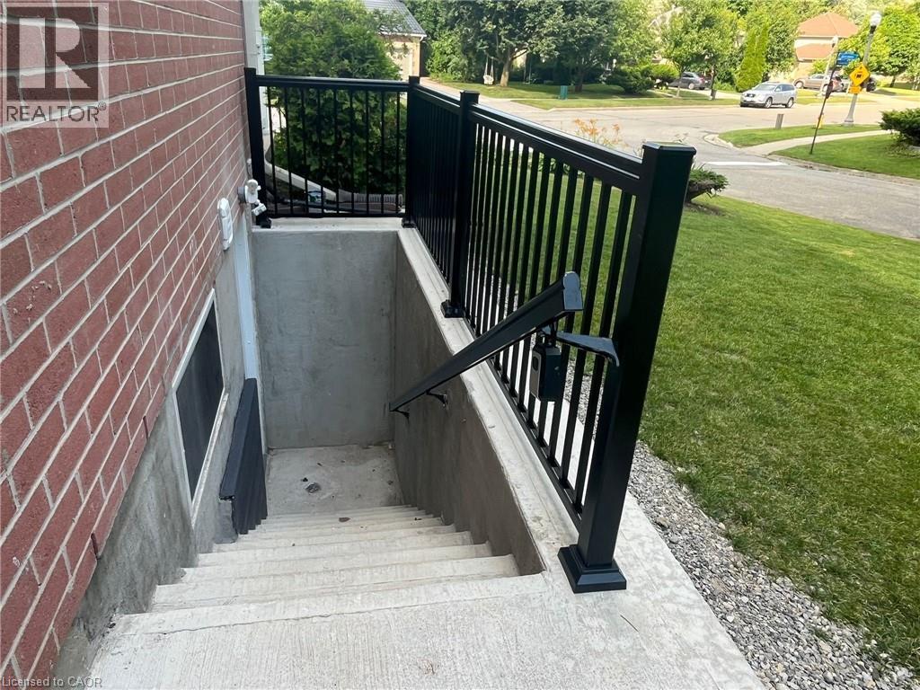 59 Windrush Trail S Unit# B, Kitchener, Ontario N2P 2A8 - Photo 9 - 40818835