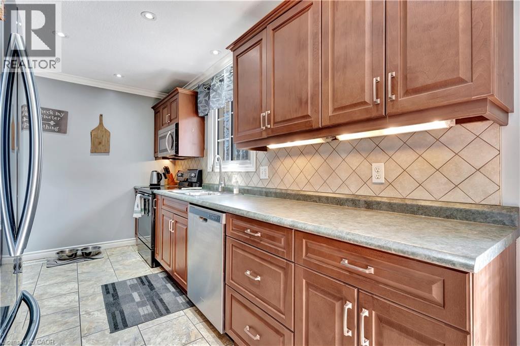 22 Victoria Street, Cambridge, Ontario N0B 1L0 - Photo 4 - 40818817