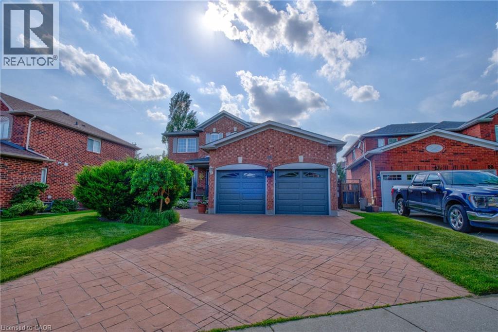 84 Spooner Crescent, Cambridge, Ontario  N1T 1Y1 - Photo 2 - 40817016