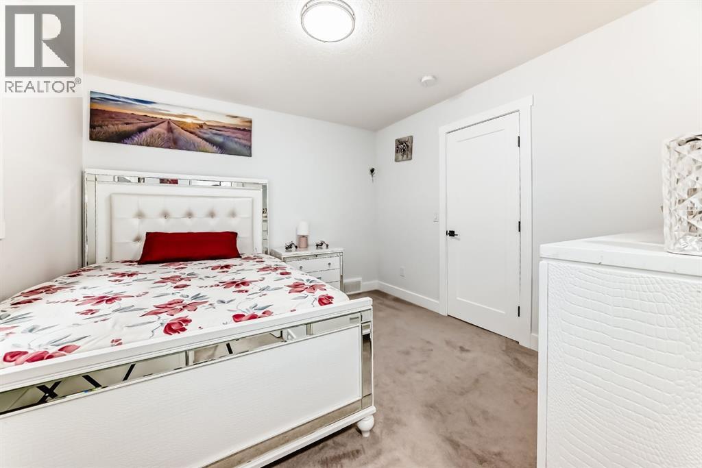 127 Saddlecrest Grove Ne, Calgary, Alberta  T3J 2K3 - Photo 31 - A2297444