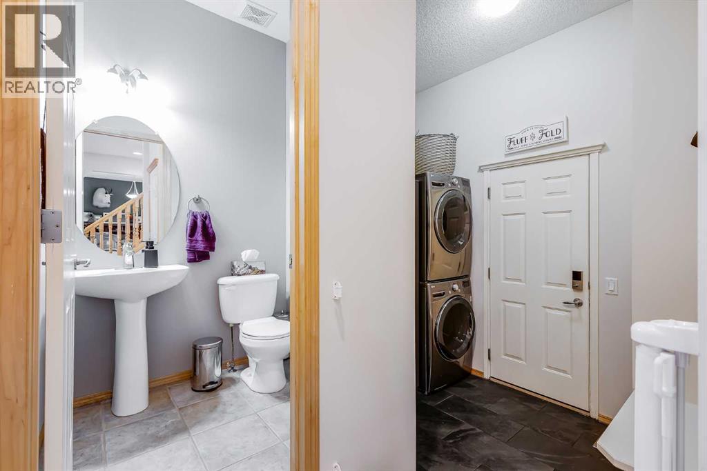 96 Chapala Square SE, Calgary, Alberta  T2X 3T5 - Photo 11 - A2299794