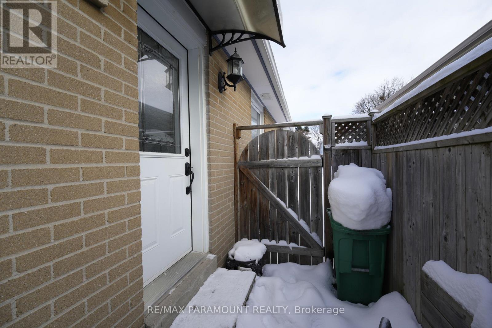 202 Archdekin Drive, Brampton, Ontario  L6V 1Z1 - Photo 37 - W12756510