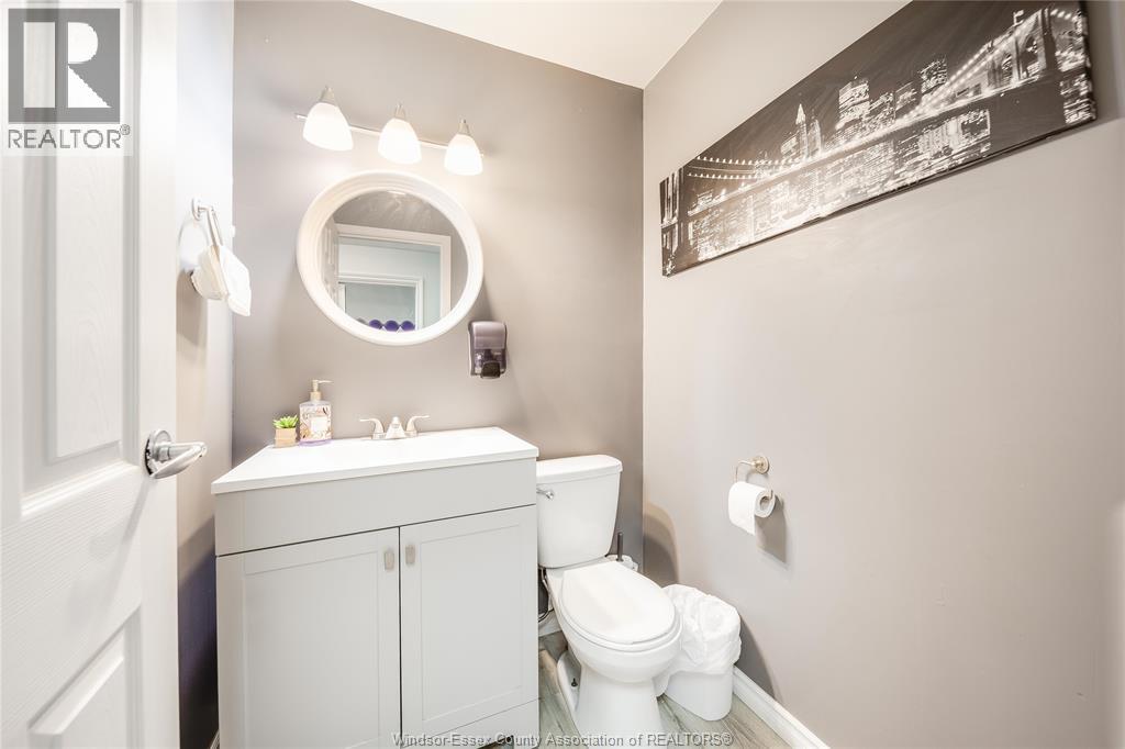 3041 Dougall Avenue, Windsor, Ontario  N9E 1S3 - Photo 22 - 26007537