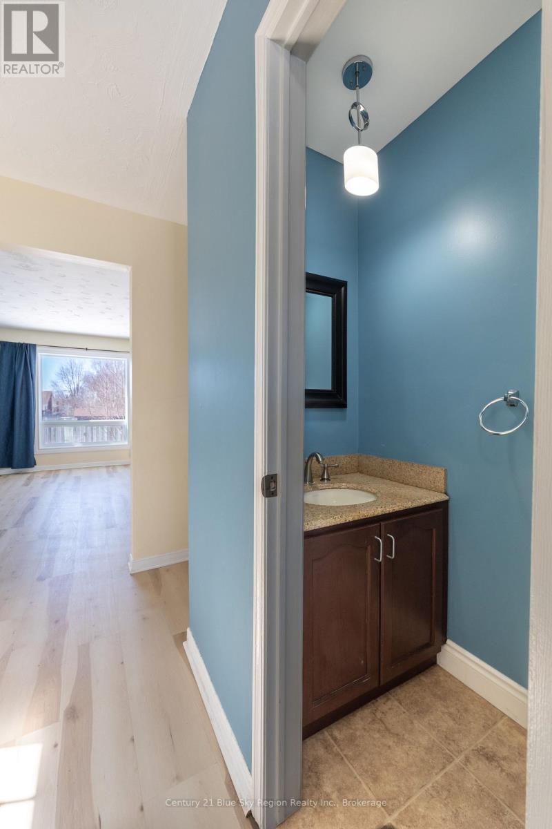 339 Champlain Street, North Bay, Ontario  P1B 2L9 - Photo 11 - X12975614