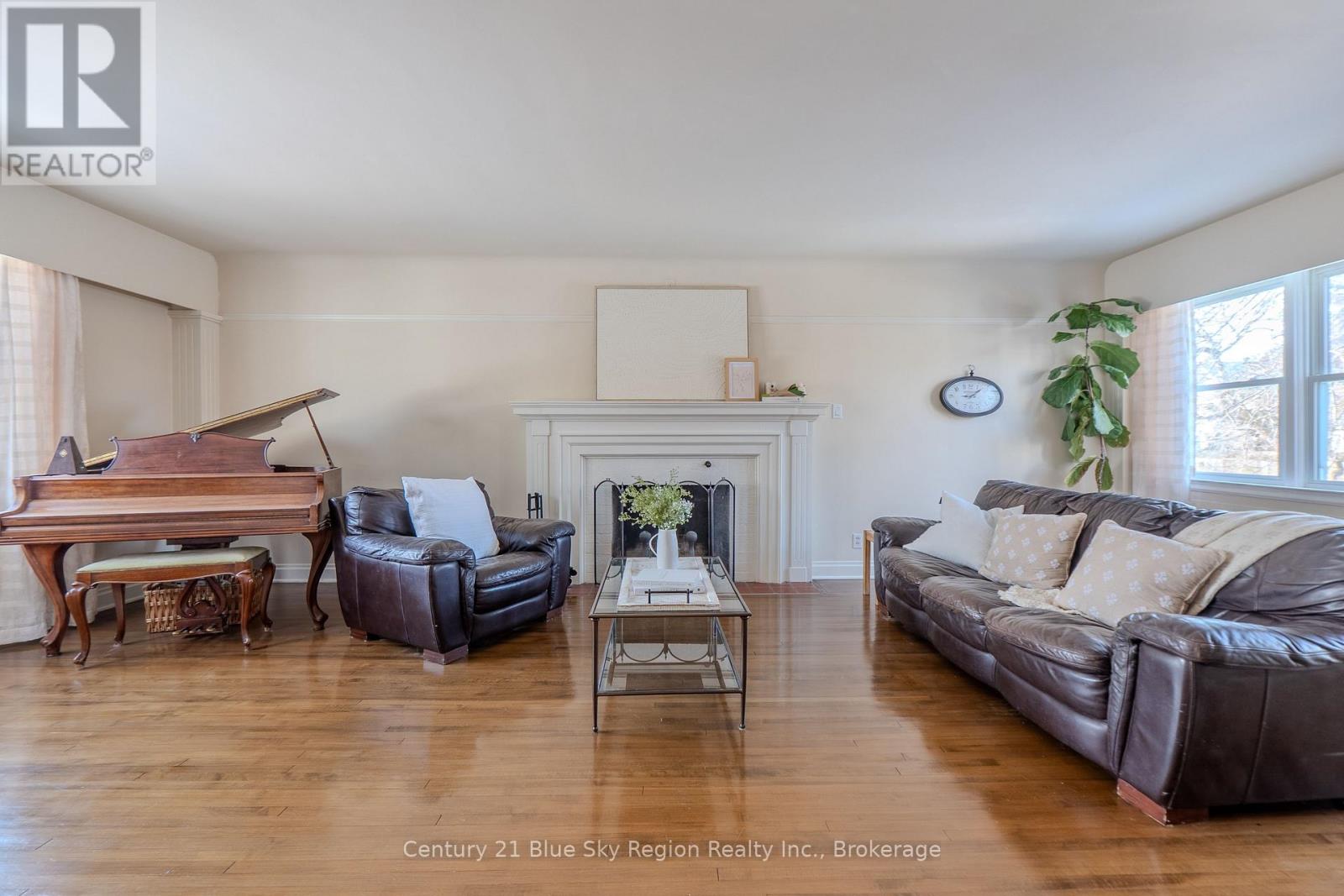 749 Mcintyre Street W, North Bay, Ontario  P1B 3A1 - Photo 5 - X12975682