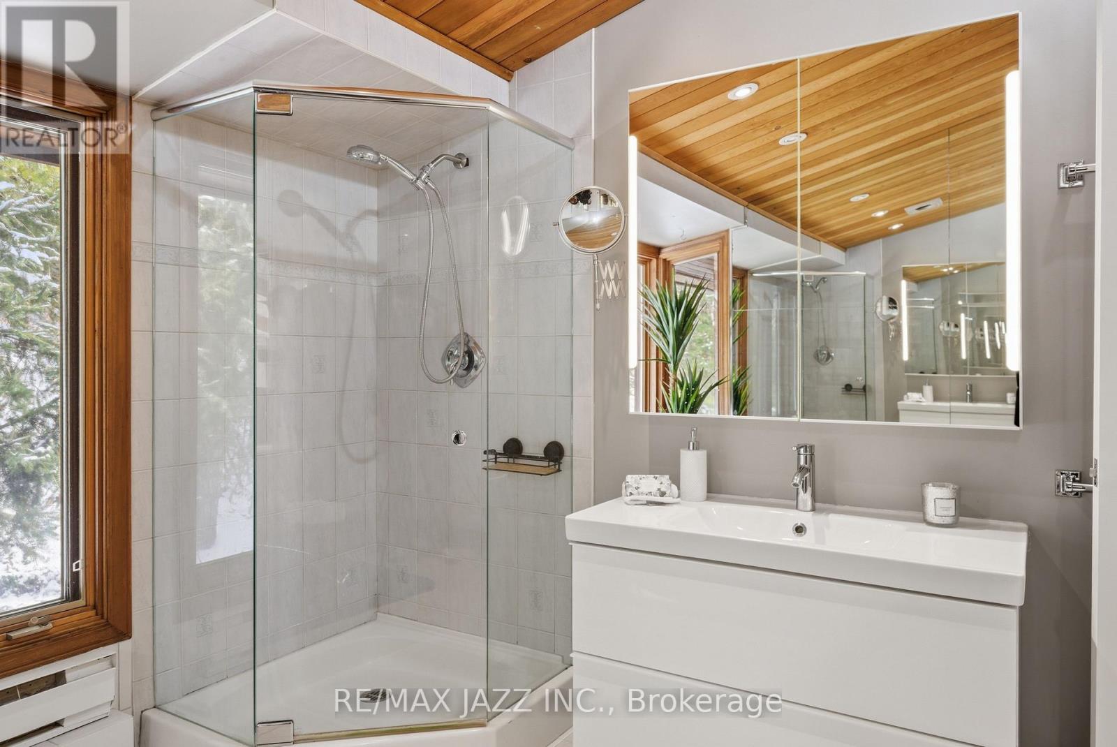 4204 Concession 8 Road, Clarington, Ontario  L0B 1M0 - Photo 18 - E12975612