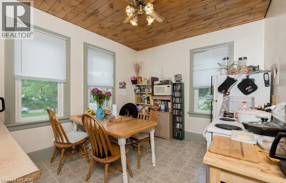 14 Young Street W, Waterloo, Ontario N2L 2Y8 - Photo 25 - 40819066