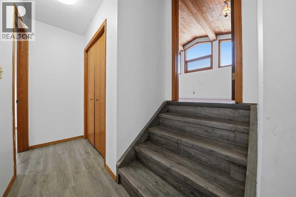 32 Huget Crescent, Red Deer, Alberta  T4N 6P4 - Photo 19 - A2279765