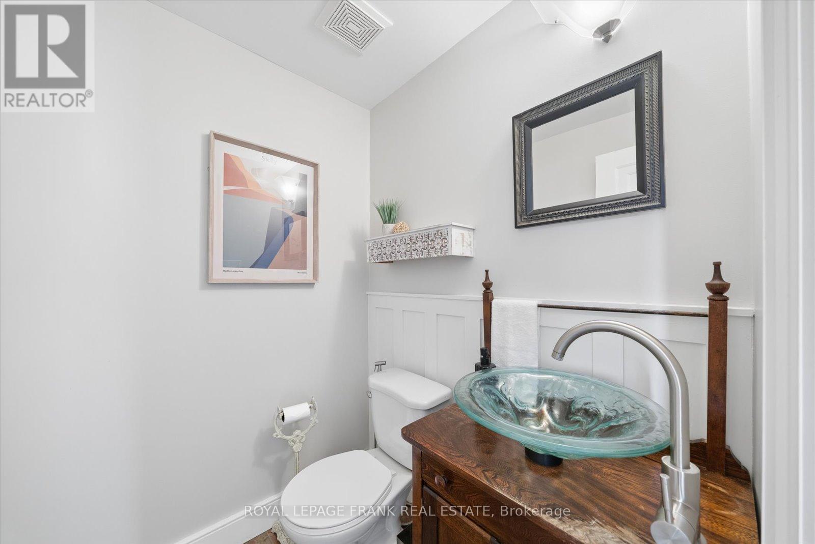 169 Valentia Road, Kawartha Lakes (Mariposa), Ontario L0M 2C0 - Photo 19 - X12975784