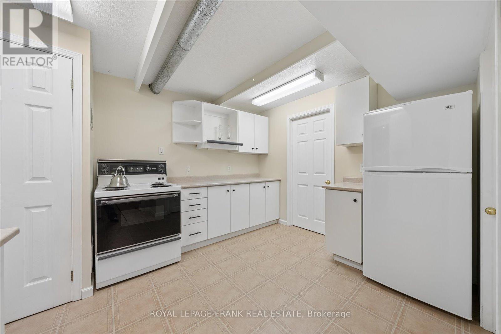 169 Valentia Road, Kawartha Lakes (Mariposa), Ontario L0M 2C0 - Photo 29 - X12975784