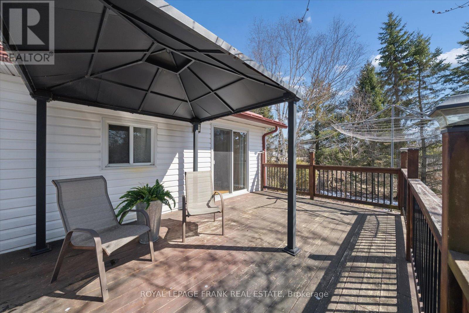 169 Valentia Road, Kawartha Lakes (Mariposa), Ontario L0M 2C0 - Photo 36 - X12975784