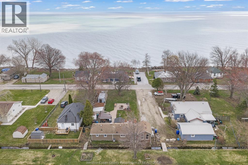 35 Pulley Road, Leamington, Ontario  N0P 2P0 - Photo 2 - 26007420