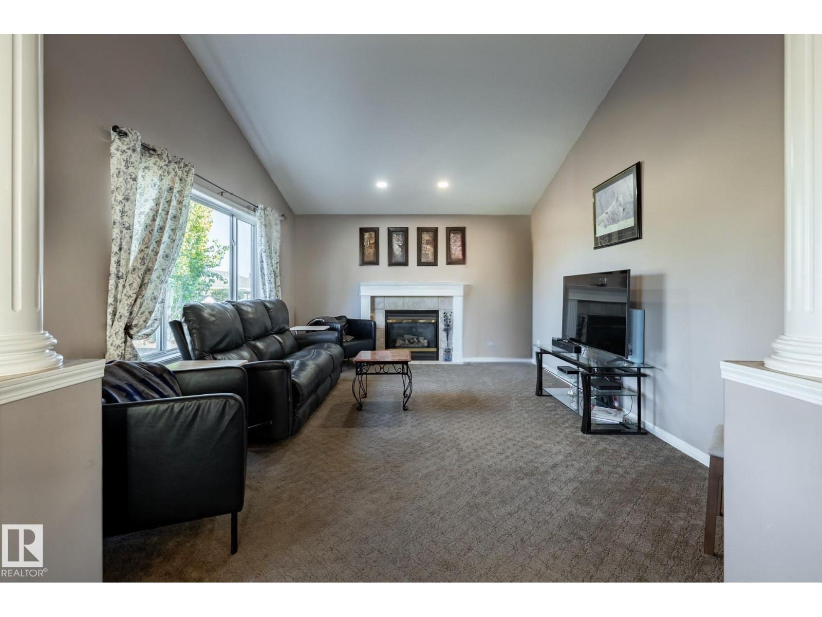 40 Deer Park Bv, Spruce Grove, Alberta  T7X 3J6 - Photo 11 - E4469936