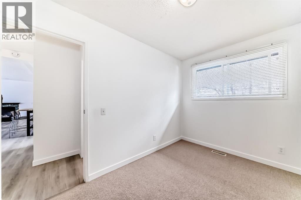 1277 Lake Sylvan Drive Se, Calgary, Alberta  T1J 3E2 - Photo 9 - A2299778