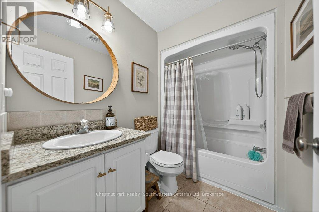 14 Teal Drive, Guelph, Ontario  N1C 1G3 - Photo 24 - X12975358