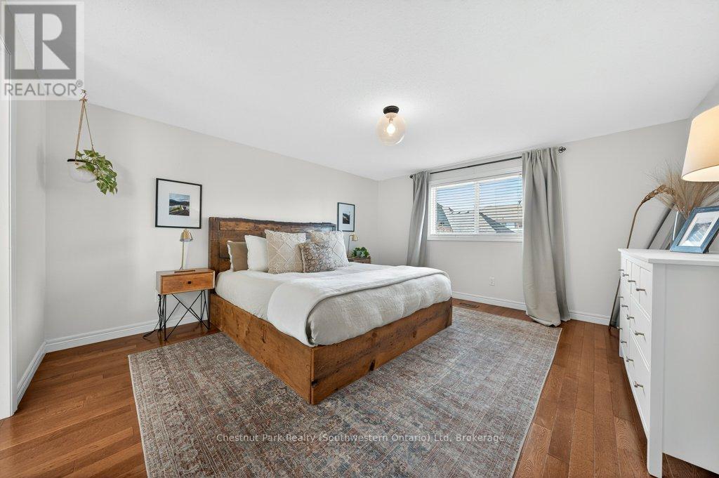 14 Teal Drive, Guelph, Ontario  N1C 1G3 - Photo 28 - X12975358