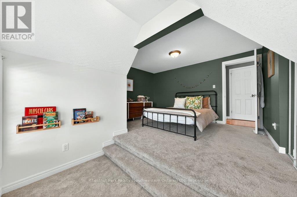 14 Teal Drive, Guelph, Ontario  N1C 1G3 - Photo 35 - X12975358