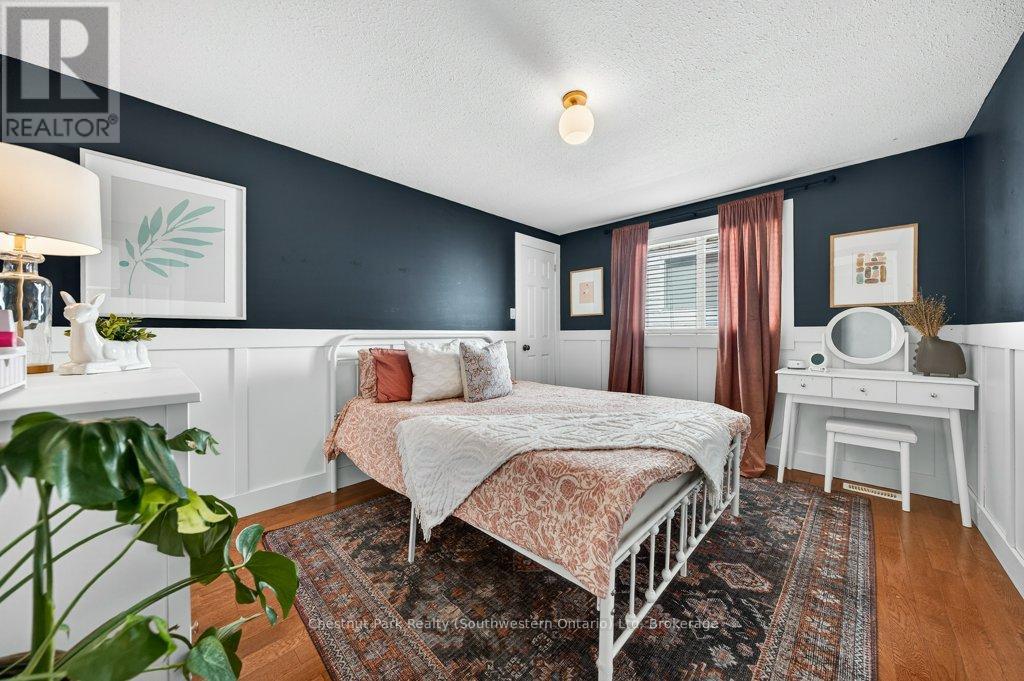 14 Teal Drive, Guelph, Ontario  N1C 1G3 - Photo 37 - X12975358