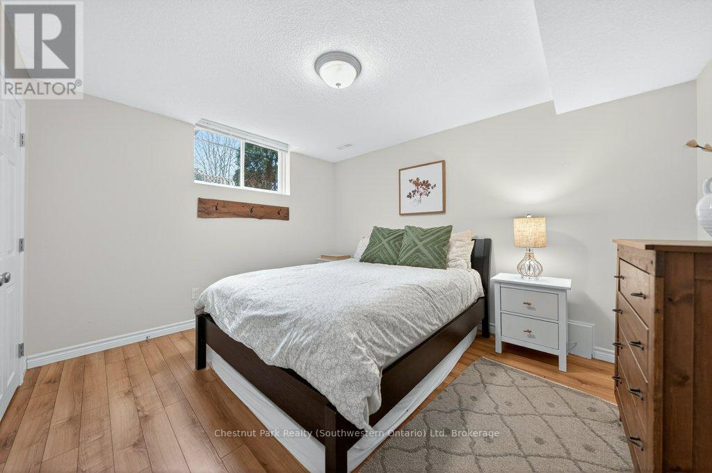 14 Teal Drive, Guelph, Ontario  N1C 1G3 - Photo 45 - X12975358