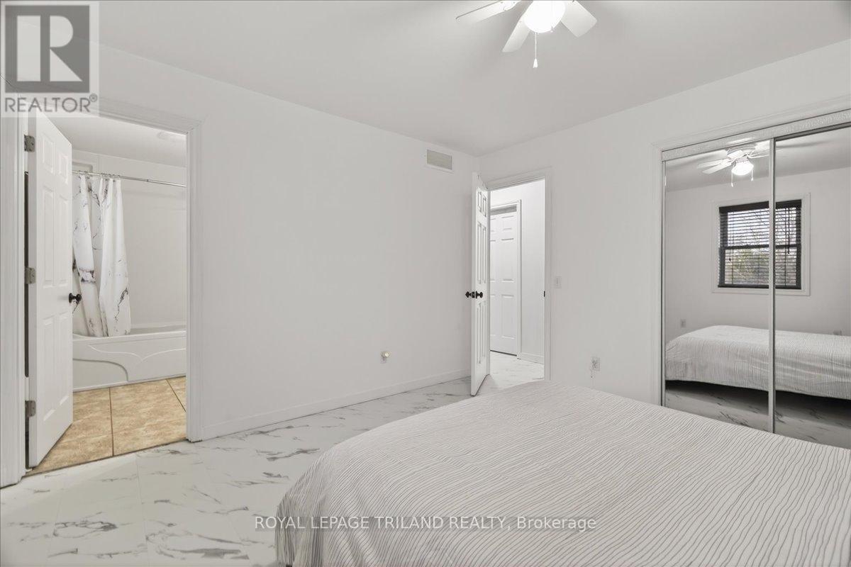 14 Wellington Avenue, Southwest Middlesex (Appin), Ontario  N0L 1A0 - Photo 19 - X12975352