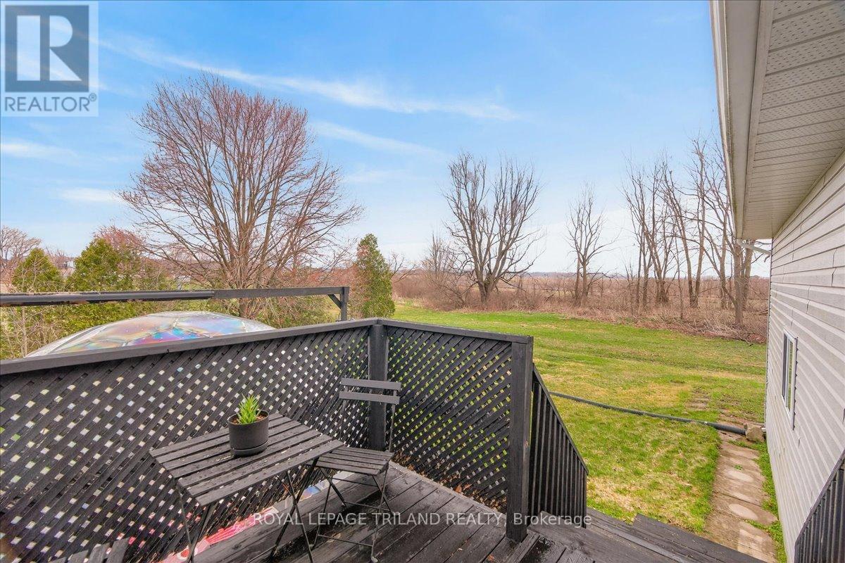 14 Wellington Avenue, Southwest Middlesex (Appin), Ontario  N0L 1A0 - Photo 39 - X12975352