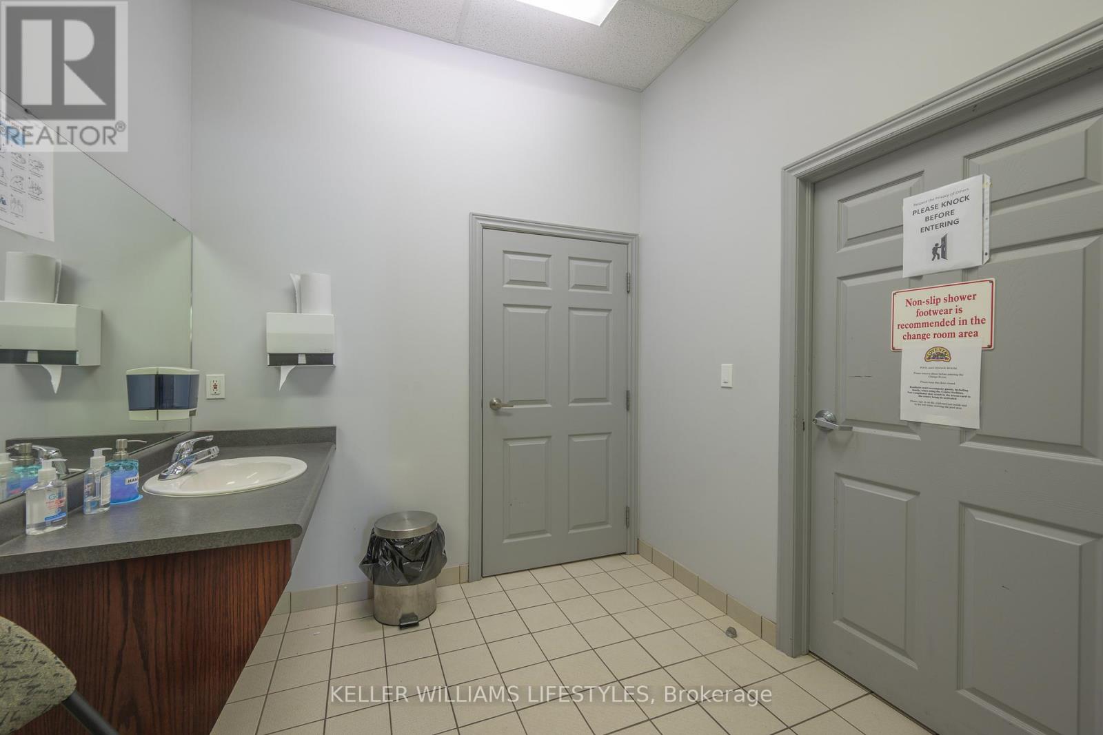 244 - 2025 Meadowgate Boulevard, London South, Ontario  N6M 1K9 - Photo 41 - X12975398