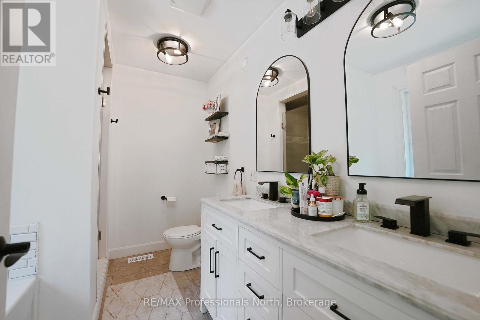 1979 Blairhampton Road, Minden Hills (Minden), Ontario  K0M 2K0 - Photo 19 - X12975650