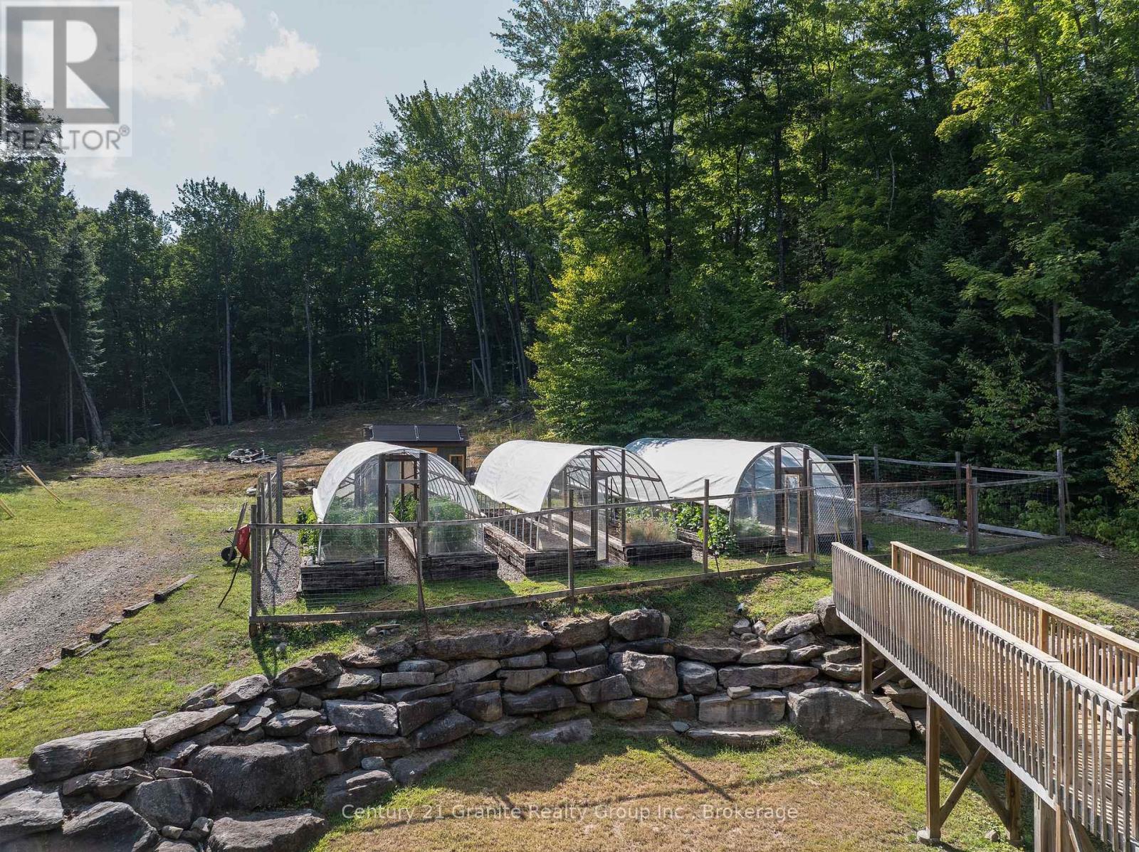 1071 Dardanelles Road, Dysart Et Al, Ontario  K0M 1S0 - Photo 32 - X12975710