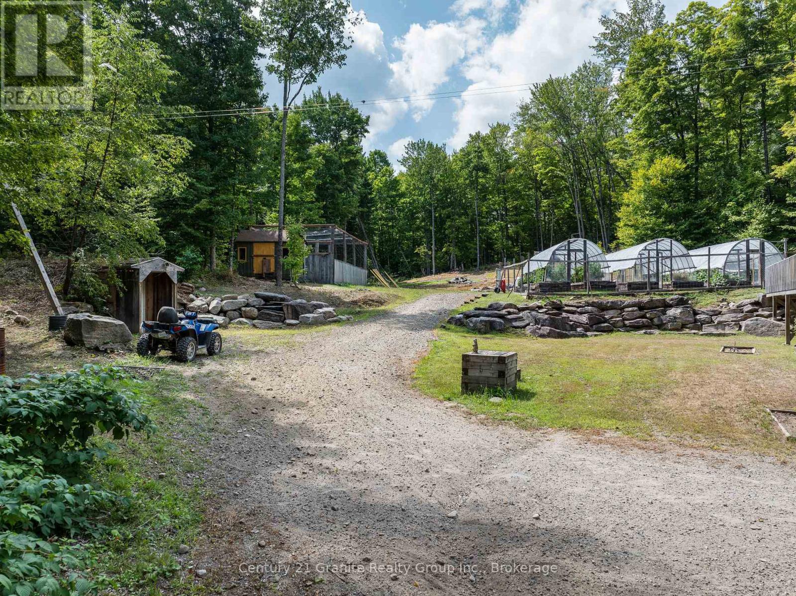 1071 Dardanelles Road, Dysart Et Al, Ontario  K0M 1S0 - Photo 33 - X12975710