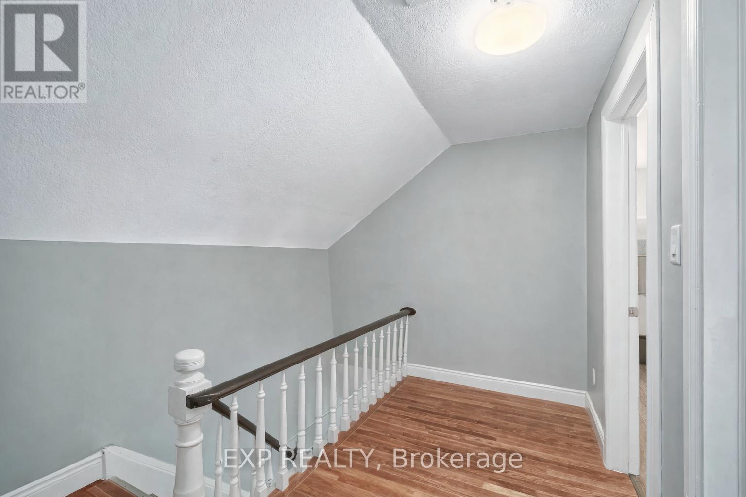 203 Mckellar Street, Southwest Middlesex, Ontario  N0L 1M0 - Photo 18 - X12975450