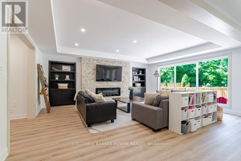 14 - 720 Apricot Drive, London South (South K), Ontario  N6K 0M5 - Photo 39 - X12975474