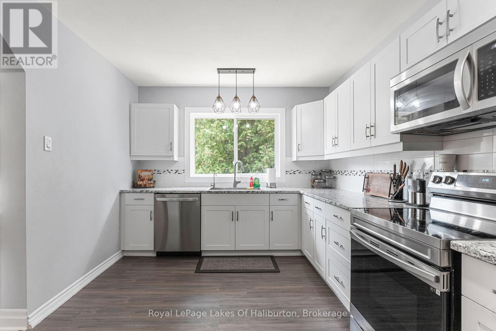 3875 Loop Road, Dysart Et Al (Harcourt), Ontario  K0L 1X0 - Photo 13 - X12975716