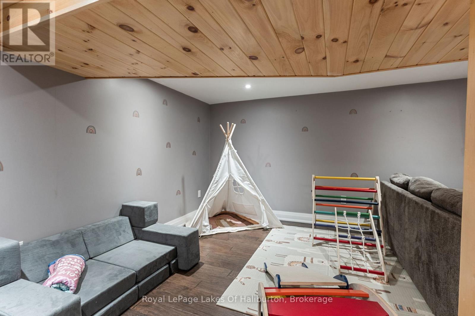 3875 Loop Road, Dysart Et Al (Harcourt), Ontario  K0L 1X0 - Photo 29 - X12975716