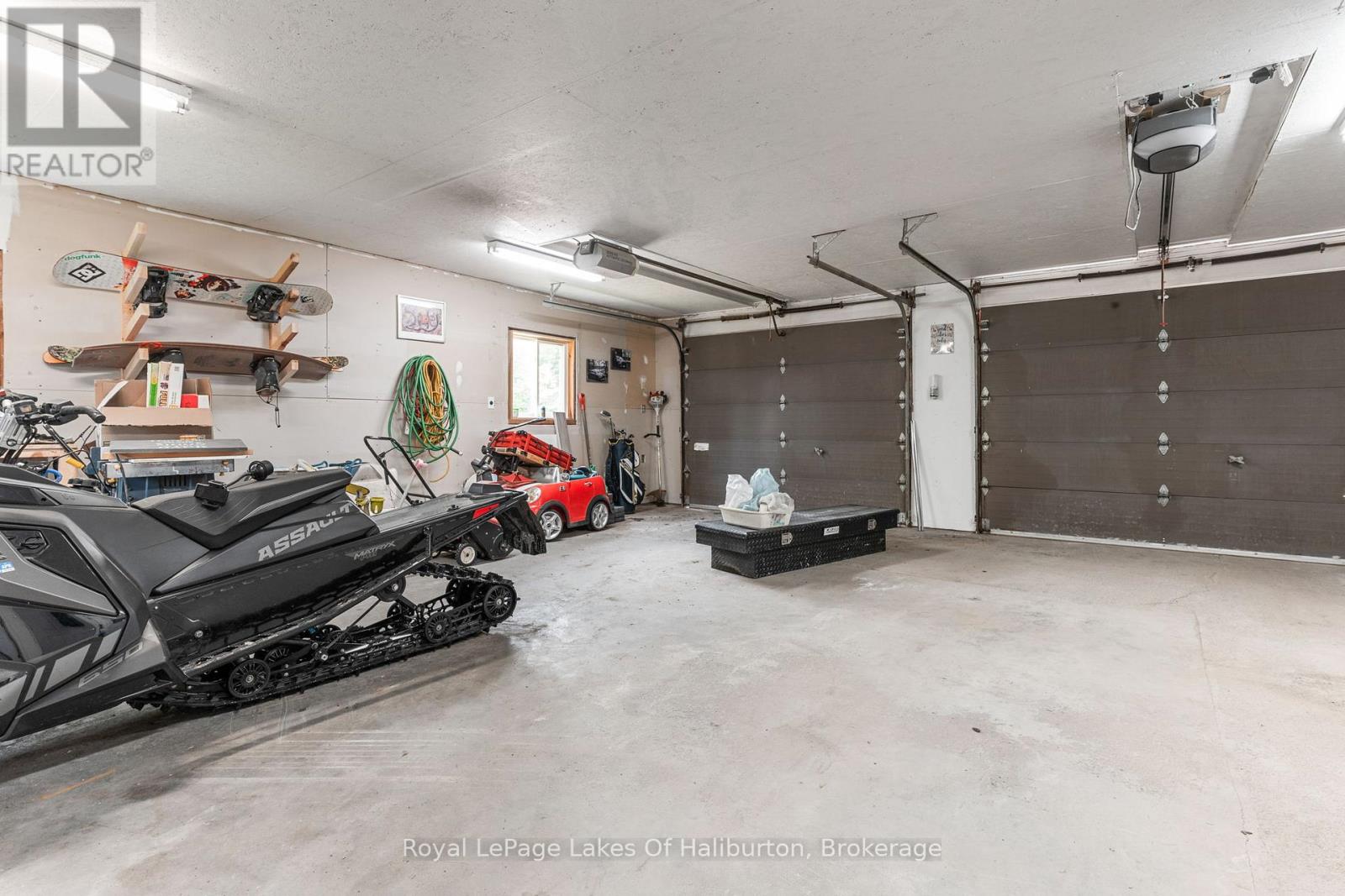 3875 Loop Road, Dysart Et Al (Harcourt), Ontario  K0L 1X0 - Photo 34 - X12975716