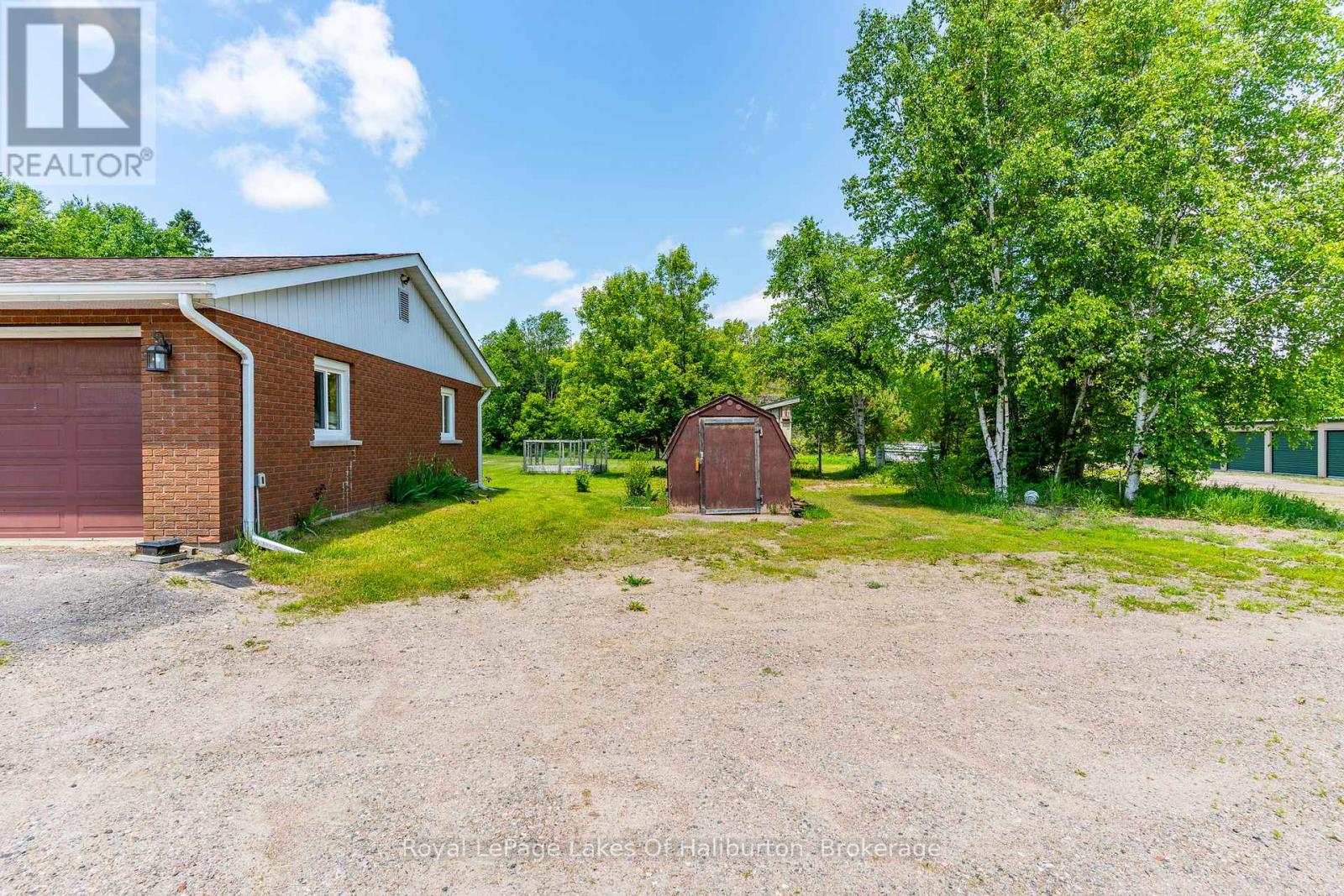 3875 Loop Road, Dysart Et Al (Harcourt), Ontario  K0L 1X0 - Photo 39 - X12975716