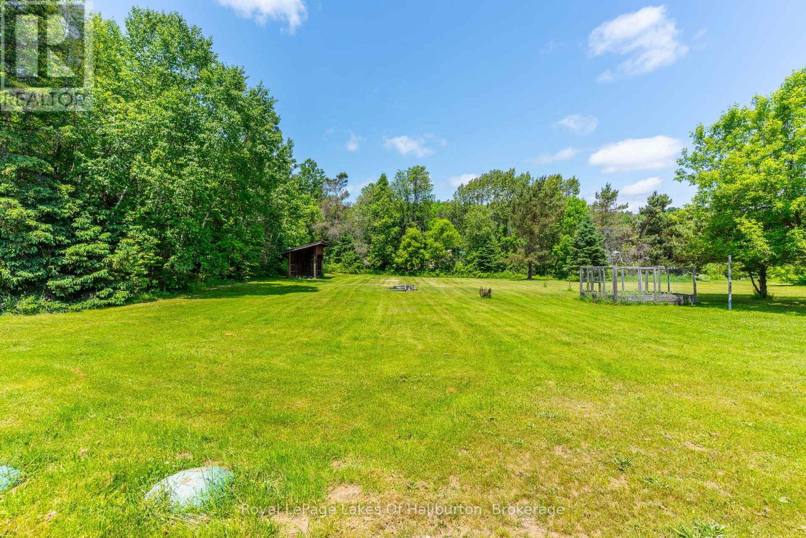 3875 Loop Road, Dysart Et Al (Harcourt), Ontario  K0L 1X0 - Photo 44 - X12975716