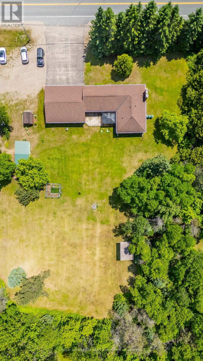 3875 Loop Road, Dysart Et Al (Harcourt), Ontario  K0L 1X0 - Photo 49 - X12975716